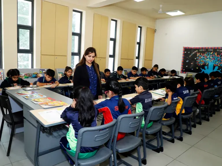 How Homerton Grammar School supports working parents in Faridabad
